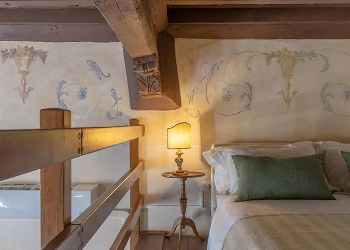 Guesthost - Renaissance Феррара